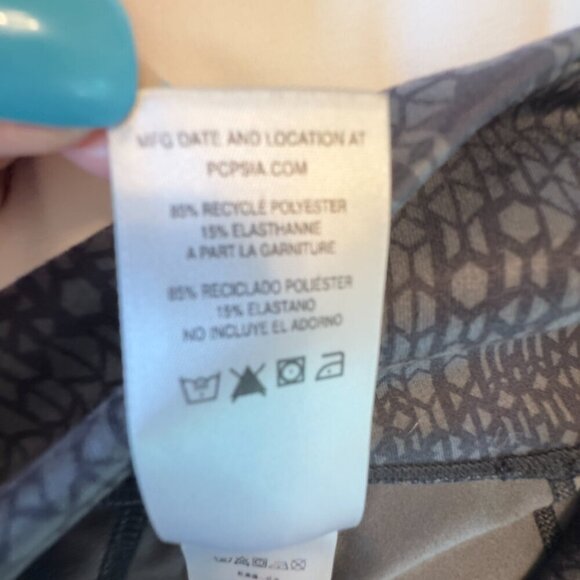 Patagonia Centered Worn Wear Gray Geometric Leggings Women's Sz M Athletic Yoga - Picture 7 of 15